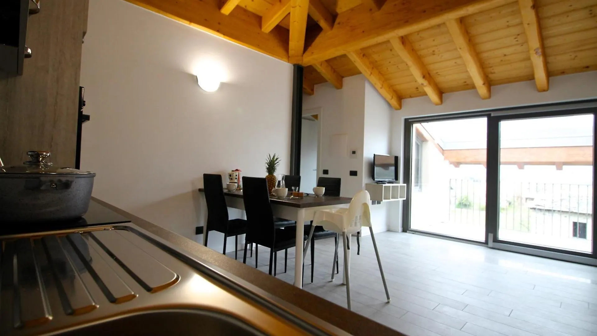 Leonardo Apartment Colico